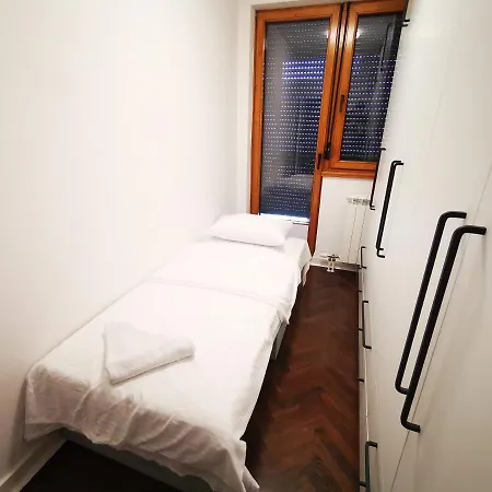 Mahogany Penthouse * Nis